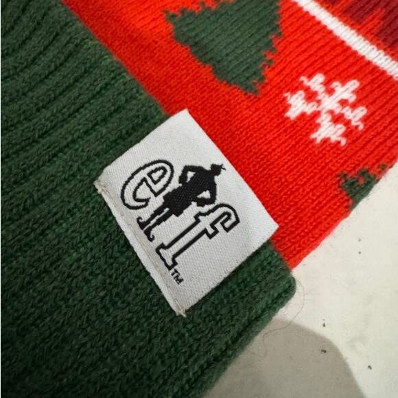 ELF "Son of a Nutcracker" Beanie NWT Unisex OS Fits Ages 14 & Up - Picture 5 of 6